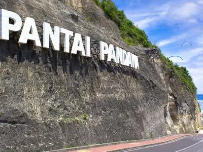 Trip to Uluwatu - Pandawa Beach
